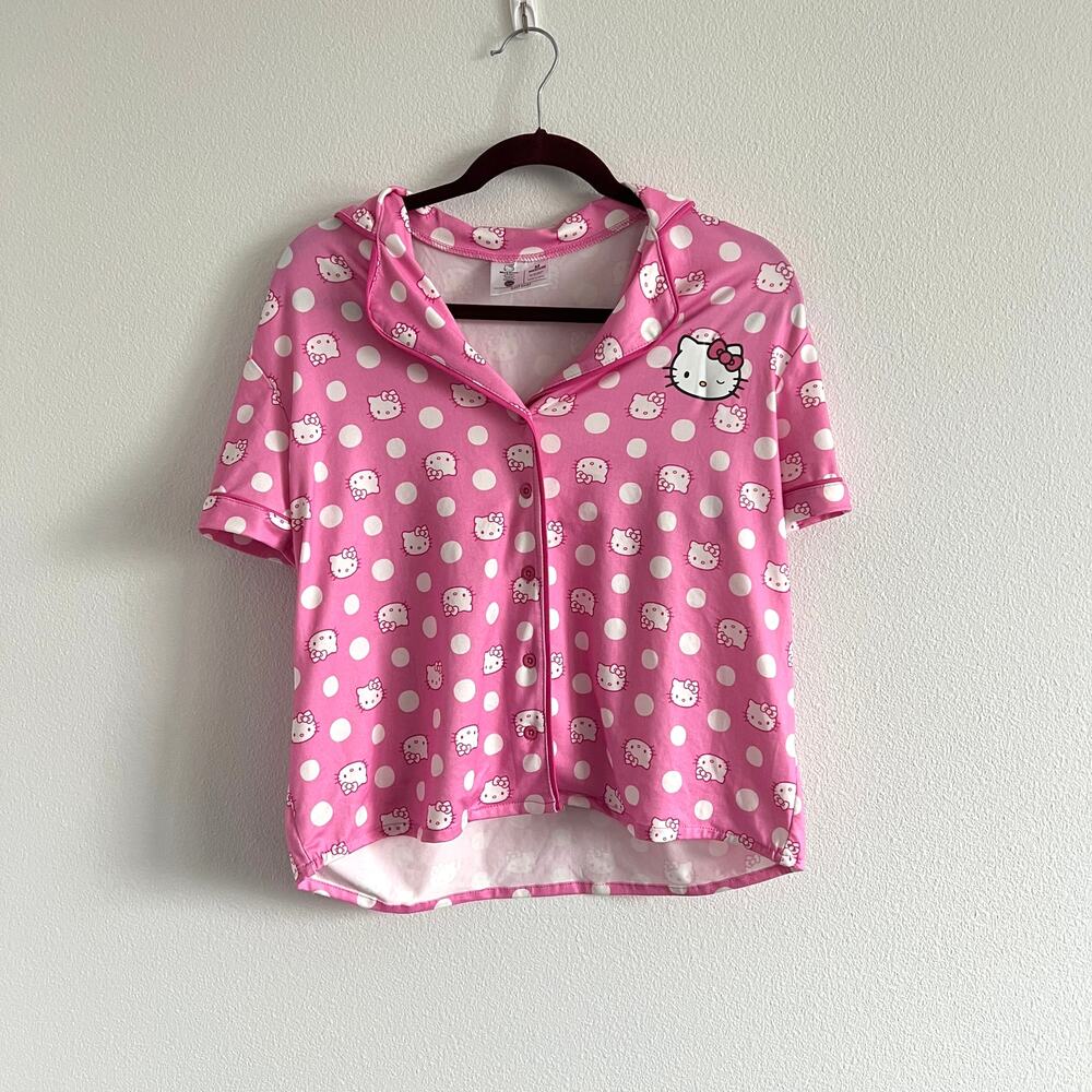 Hello Kitty Short-Sleeve Pink Polka Dot Button-Up Sleep Shirt M Coquette Girl